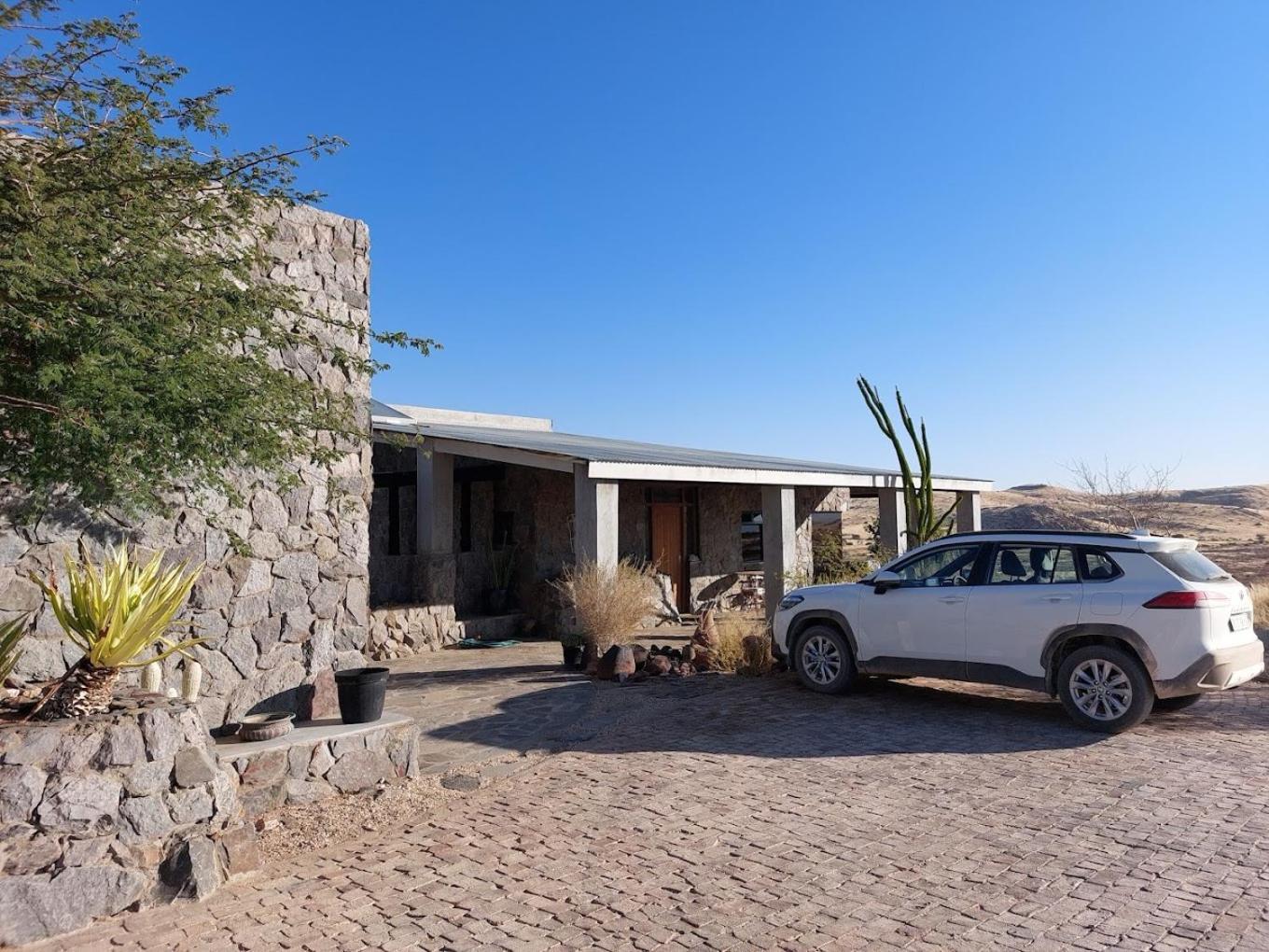 3 Aloes Guesthouse Uis Eksteriør billede