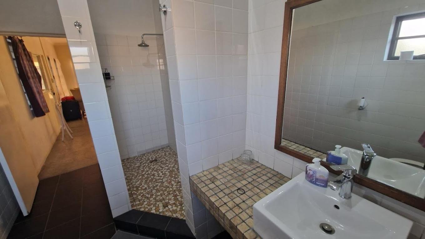 3 Aloes Guesthouse Uis Eksteriør billede